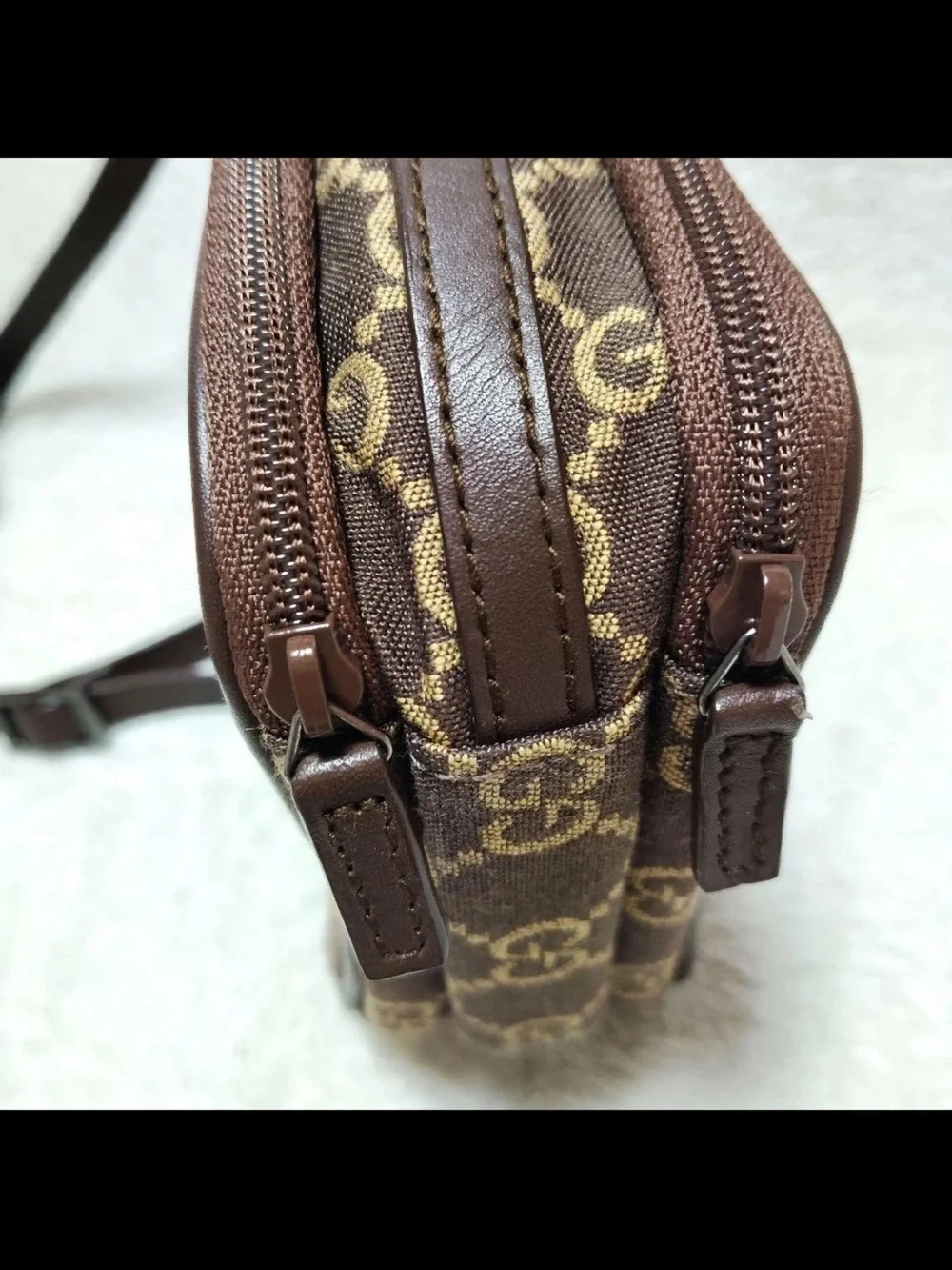 Gucci Brown GG Monogram Messenger Crossbody